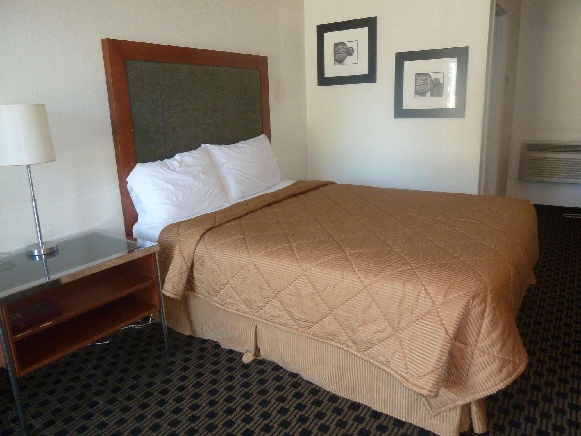 Chestnut Tree Inn Portland Mall 205 Dış mekan fotoğraf